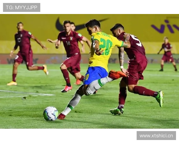 菲尔米诺与哈兰德在射门偏移及体系牵引下形成差异结构